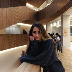 Meet your Posher, Anita